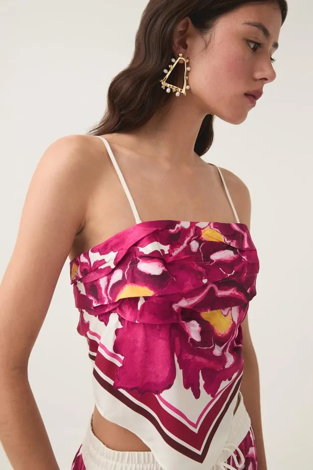 Aje Hats and Scarves Atomic Scarf Top Boldly Blooming 8211 Women Aje Hats and Scarves Atomic Scarf Top Boldly Blooming 8211 Women