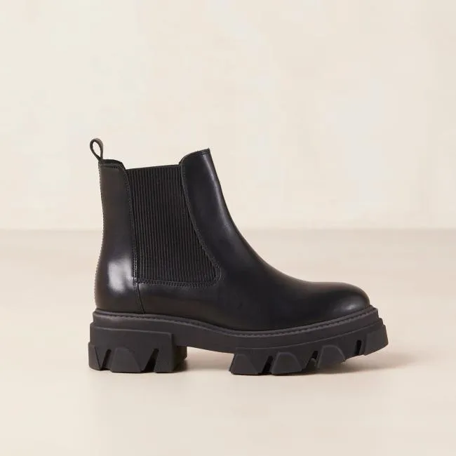 ALOHAS Boots Berenice 8211 Black Leather Chelsea Boots 8211 Women