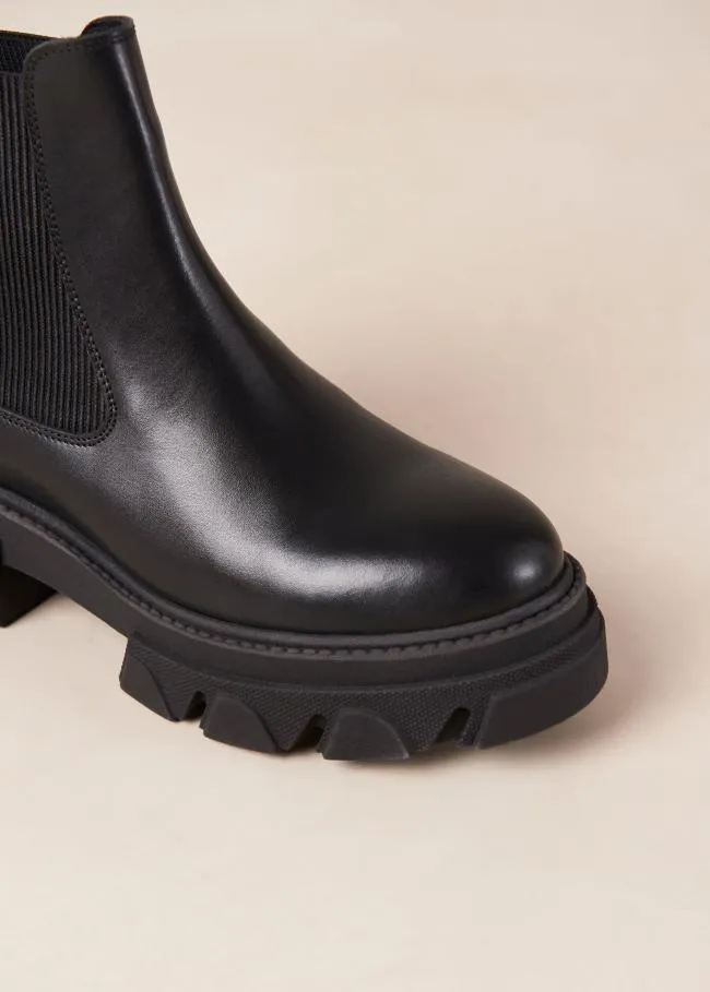 ALOHAS Boots Berenice 8211 Black Leather Chelsea Boots 8211 Women