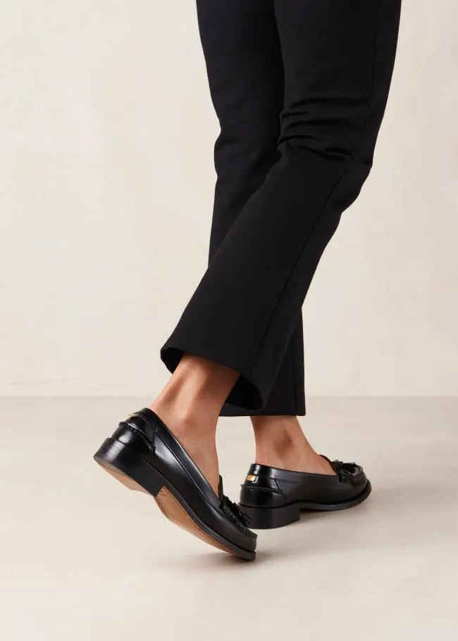 ALOHAS Loafers Terrane 8211 Black Leather Loafers 8211 Women