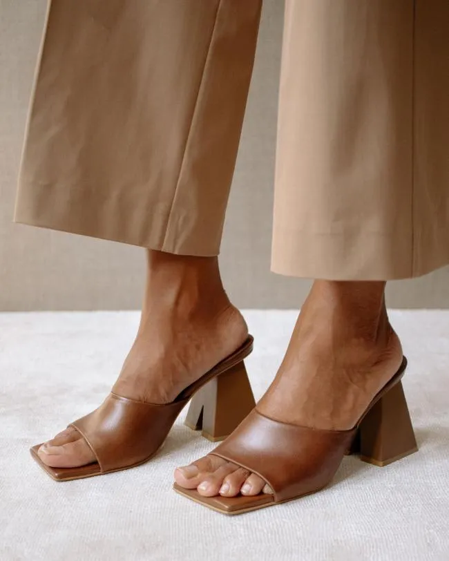 ALOHAS Mules Dune 8211 Brown Leather Sandals 8211 Women