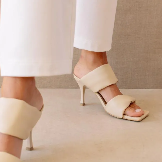 ALOHAS Mules Twist Strap Corn 8211 White Vegan Leather Mules 8211 Women