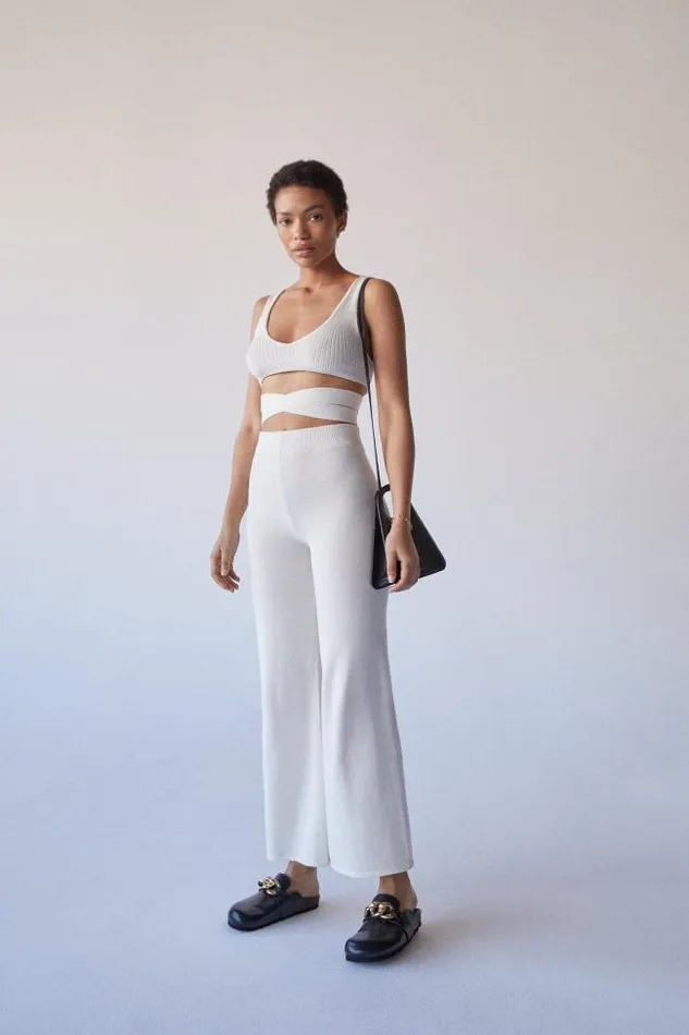 ALOHAS Tops Bare 8211 White Knit Top 8211 Women