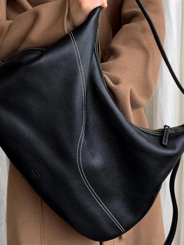 ATP Atelier Icon Bags Potenza BlackContrast Stitch Grained Leather Large Hobo Bag Blackcontrast Stitch 8211 Women