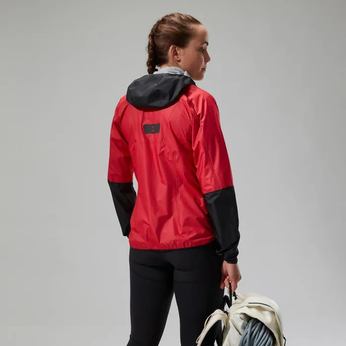 Berghaus Lightweight MTN Guide Hyper LT Jacket 8211 RedBlack 8211 Women