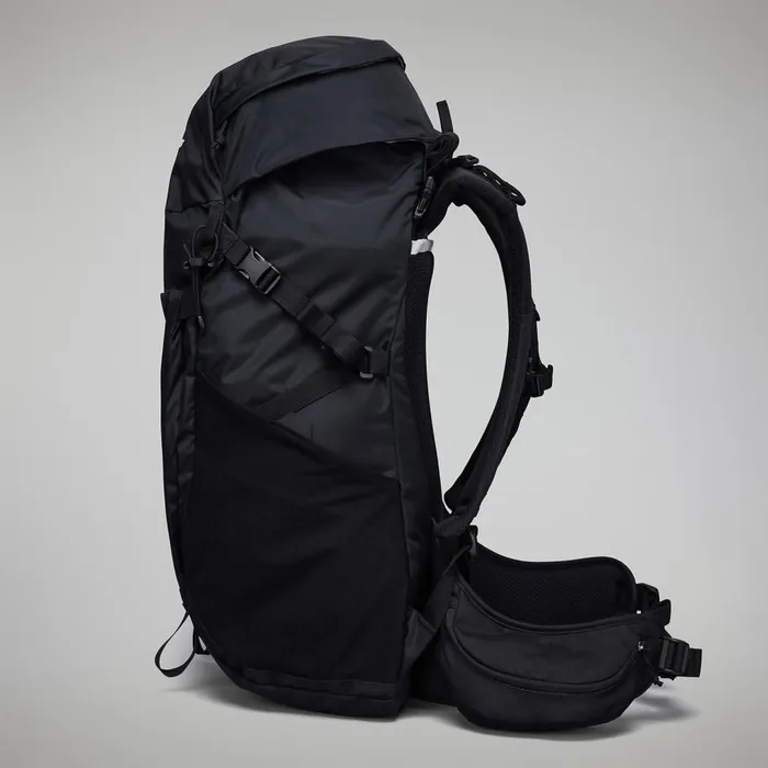 Berghaus Travel Remote Hike 35 Rucsac 8211 Black 8211 MenWomen