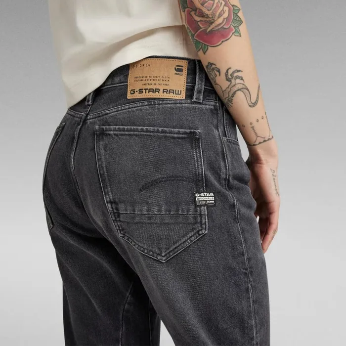Boyfriend Women GStar RAW Arc 3D Boyfriend Jeans Worn In Black Smoke