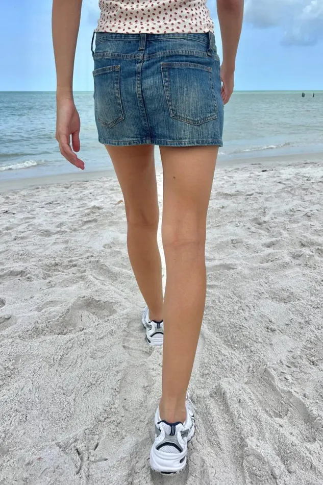 Brandy Melville Bottoms Malia Denim Mini Skirt Dark Denim 8211 Women