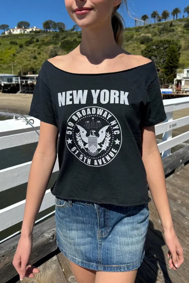 Brandy Melville Graphics Robyn New York Top Black 8211 Women