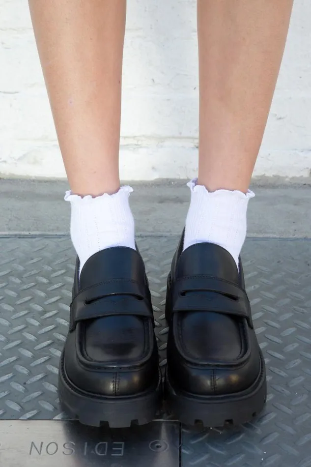 Brandy Melville Socks Ruffle Ribbed Socks White 8211 Women