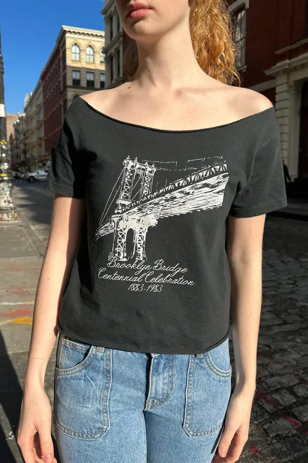 Brandy Melville Tops Robyn Brooklyn Bridge Top Faded Noir 8211 Women