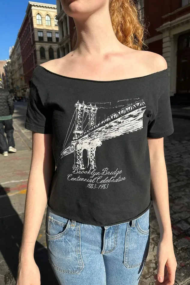 Brandy Melville Tops Robyn Brooklyn Bridge Top Faded Noir 8211 Women