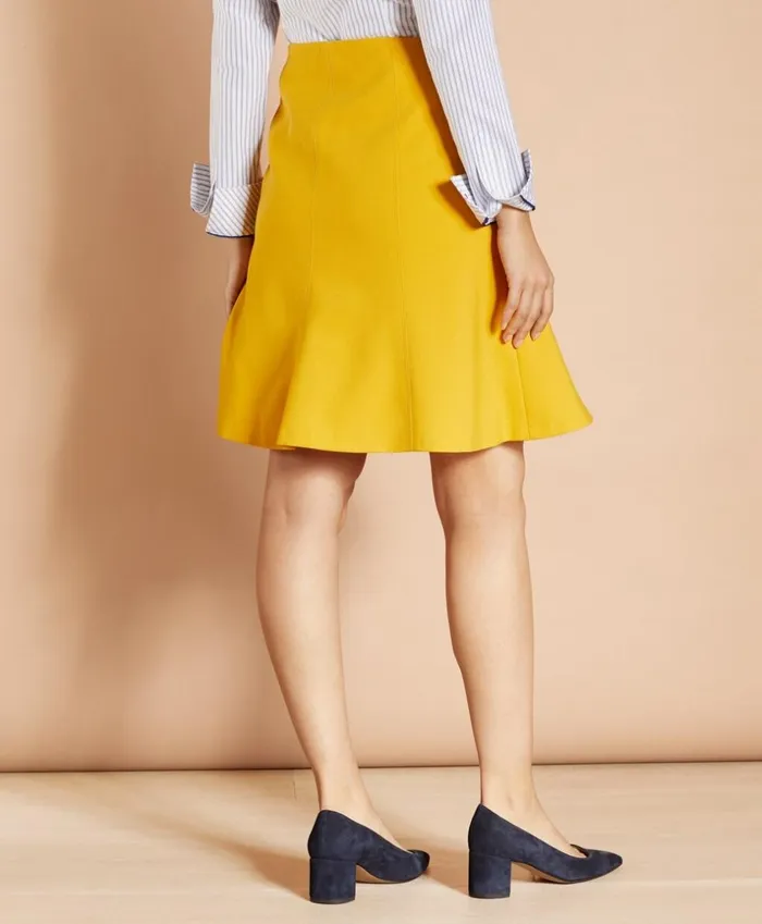 Brooks Brothers Pants Skirts and Shorts WoolBlend Trumpet Skirt Yellow 8211 Women Brooks Brothers Pants Skirts and Shorts WoolBlend Trumpet Skirt Yellow 8211 Women