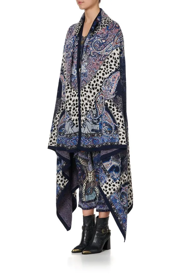 Camilla Knitwear Women Knit Jacquard Blanket Festival Express