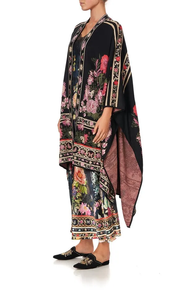 Camilla Modest Clothing Women Throw Over Hampton Hive