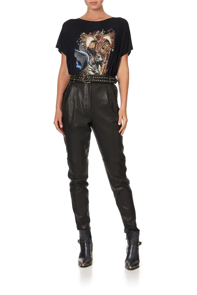 Camilla Tees Women Loose Fit Boxy Tee Montagues Capulet