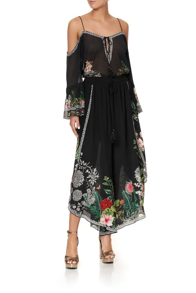 Camilla Trousers and Leggings Women Curved Hem Pant Raised With Wolves