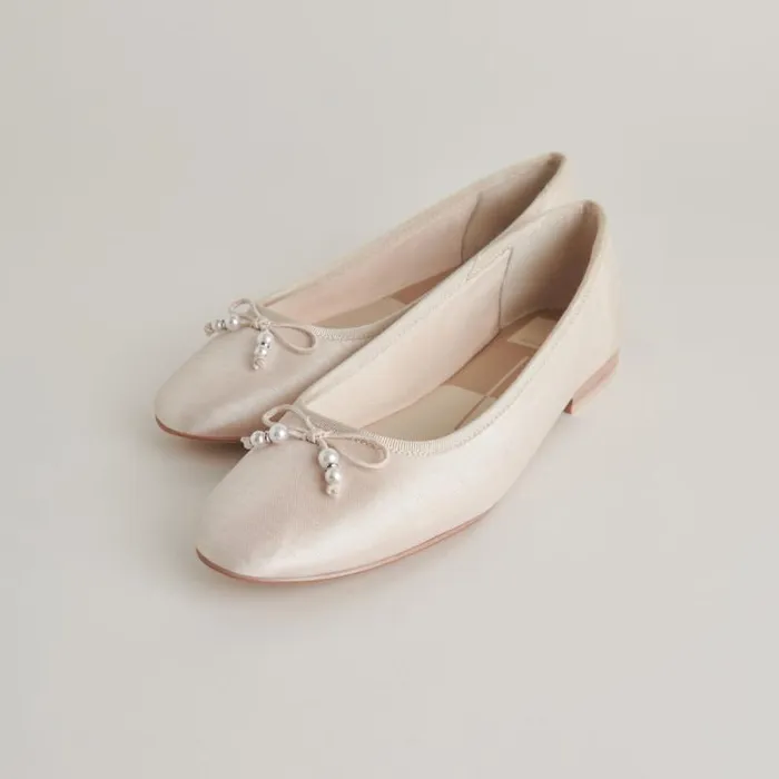 Dolce Vita Cacy Pearl Ballet Flats Vanilla Pearls Women Flats and Loafers