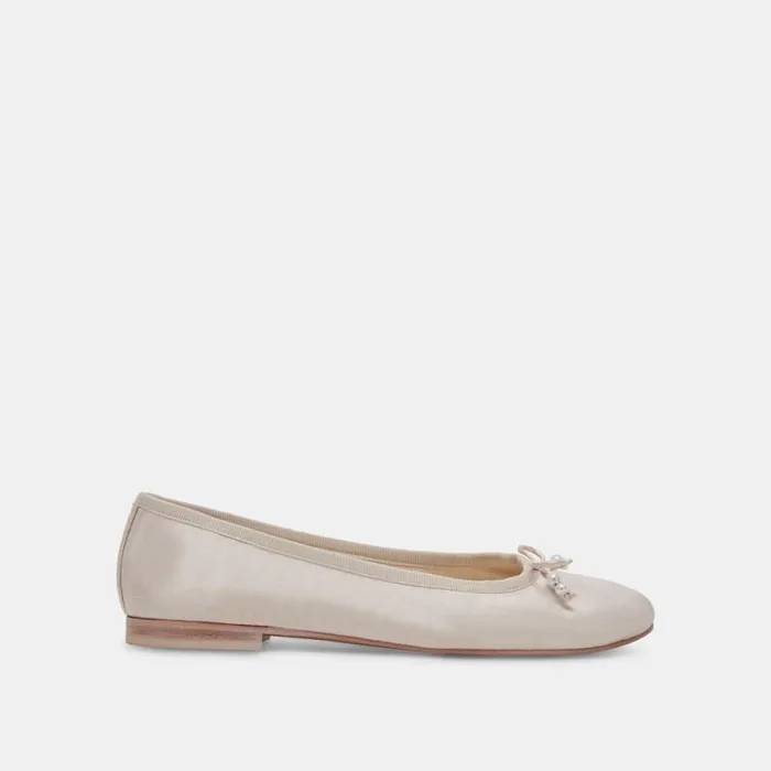 Dolce Vita Cacy Pearl Ballet Flats Vanilla Pearls Women Flats and Loafers