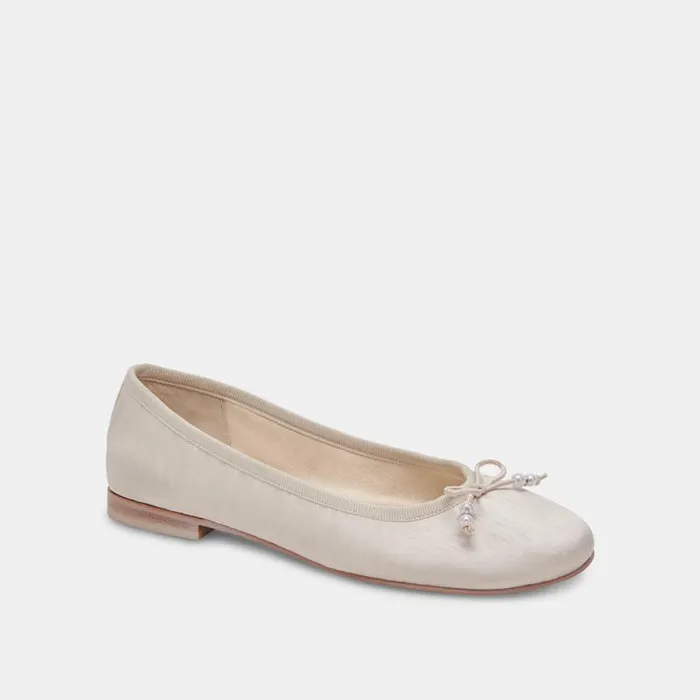 Dolce Vita Cacy Pearl Ballet Flats Vanilla Pearls Women Flats and Loafers