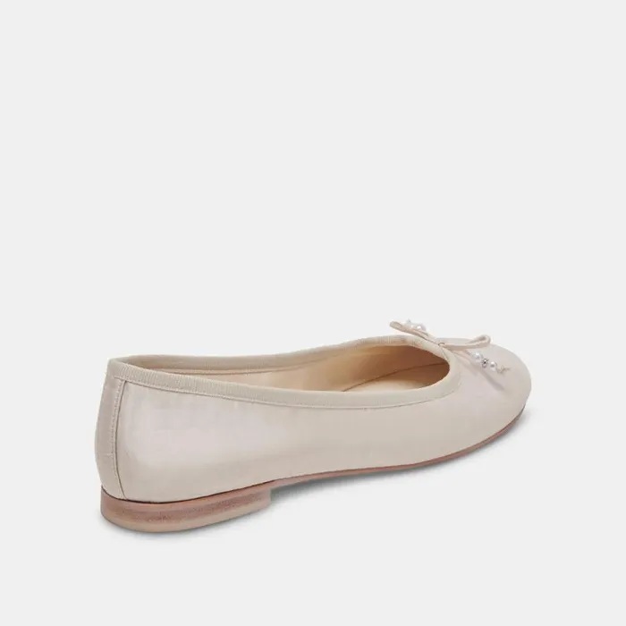 Dolce Vita Cacy Pearl Ballet Flats Vanilla Pearls Women Flats and Loafers