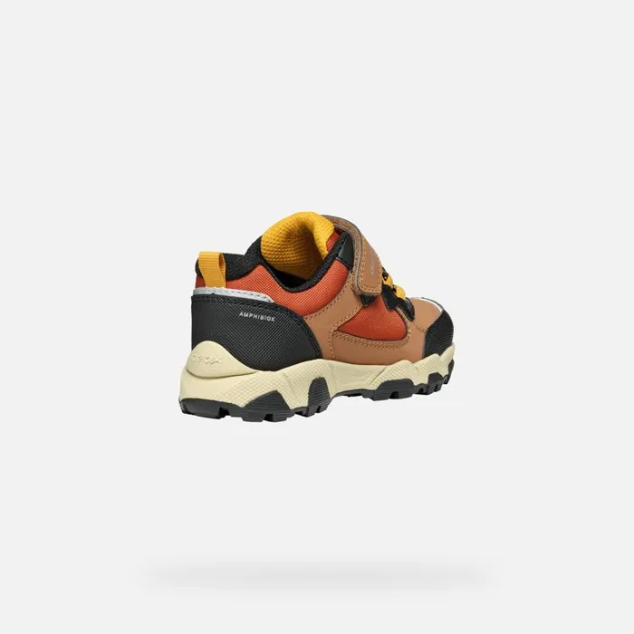 Geox Sneakers MAGNETAR ABX JUNIOR Light BrownBlack Waterproof Trainers Light Brownblack 8211 Kids
