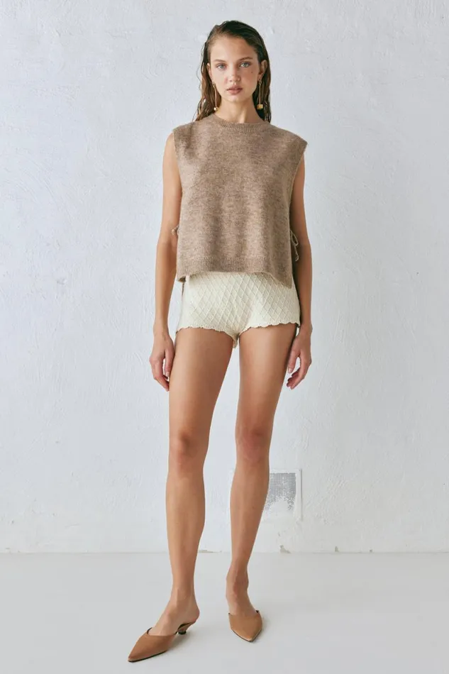 JumpersSweaters Women VRG GRL Molly Knit Vest Taupe JumpersSweaters Women VRG GRL Molly Knit Vest Taupe