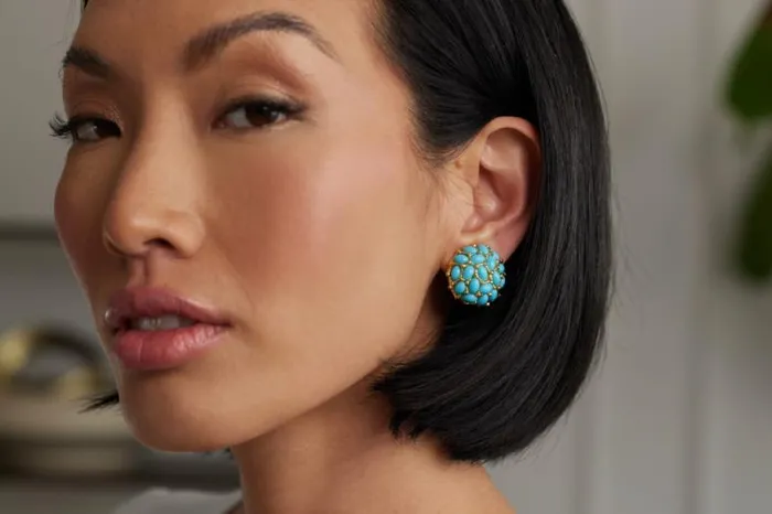 Kenneth Jay Lane Light Color Gem Earrings Women Gold And Turquoise Cabochons Button Clip Earrings