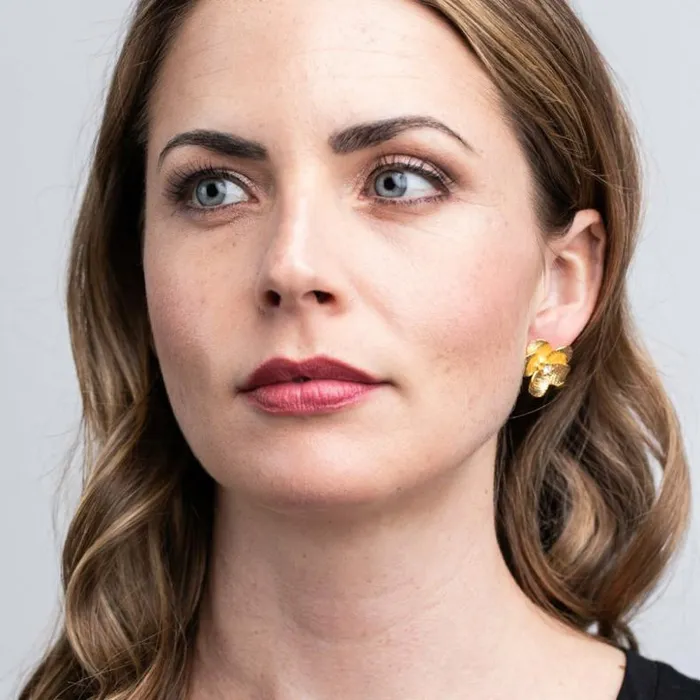 Kenneth Jay Lane Metallic Finish Earrings Women Gold With Crystals Flower Pierced Earrings