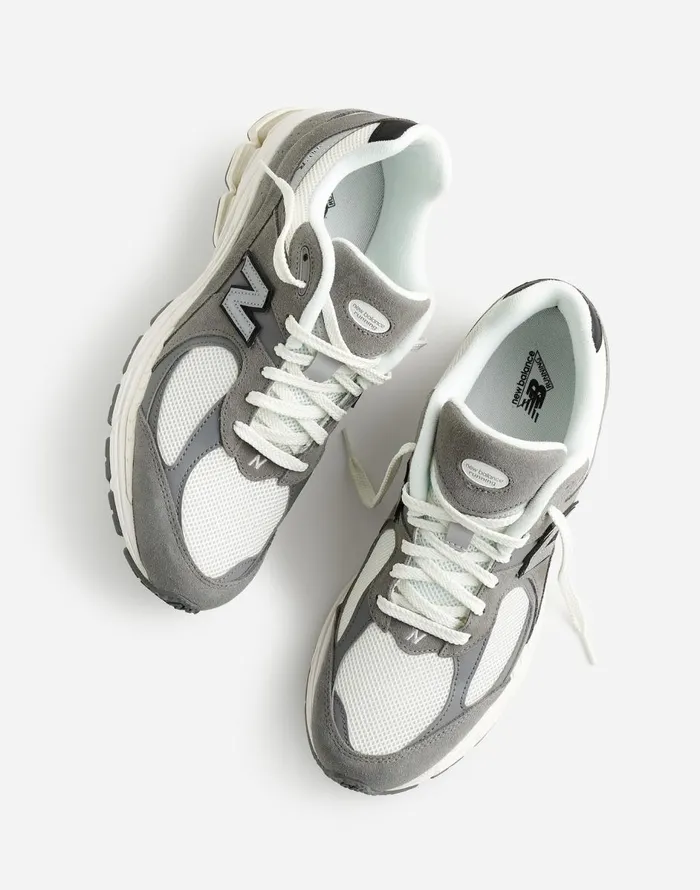 Madewell New Balance 2002R Sneakers Harbor Grey Black Sea Salt Men Sneakers