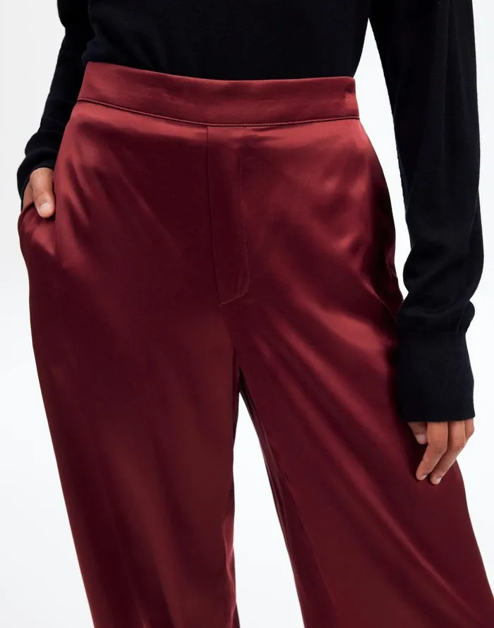 Madewell PullOn Straight Pants In Stretch Satin Cabernet Women Pants