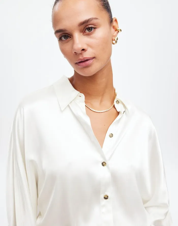 Madewell Relaxed Dolman ButtonUp Shirt In Satin Winter White Women Tops and Shirts Madewell Relaxed Dolman ButtonUp Shirt In Satin Winter White Women Tops and Shirts