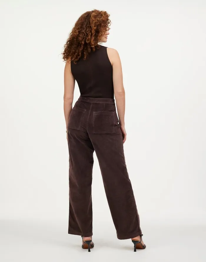 Madewell The Curvy Emmett WideLeg Pant In Corduroy Welt Pocket Edition Dark Carob Women Pants