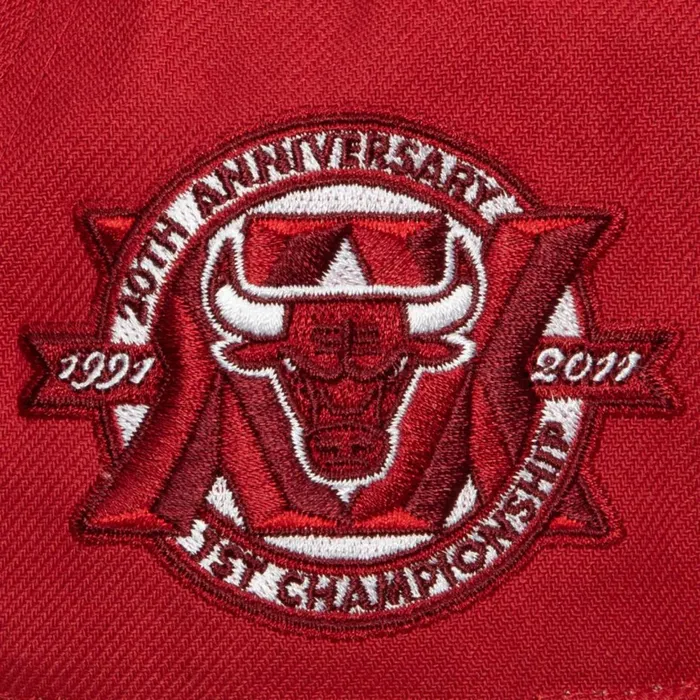 Men039sWomen039s Fitted 163 Styles Mitchell and Ness Cherry Bomb Fitted HWC Chicago Bulls Men039sWomen039s Fitted 163 Styles Mitchell and Ness Cherry Bomb Fitted HWC Chicago Bulls