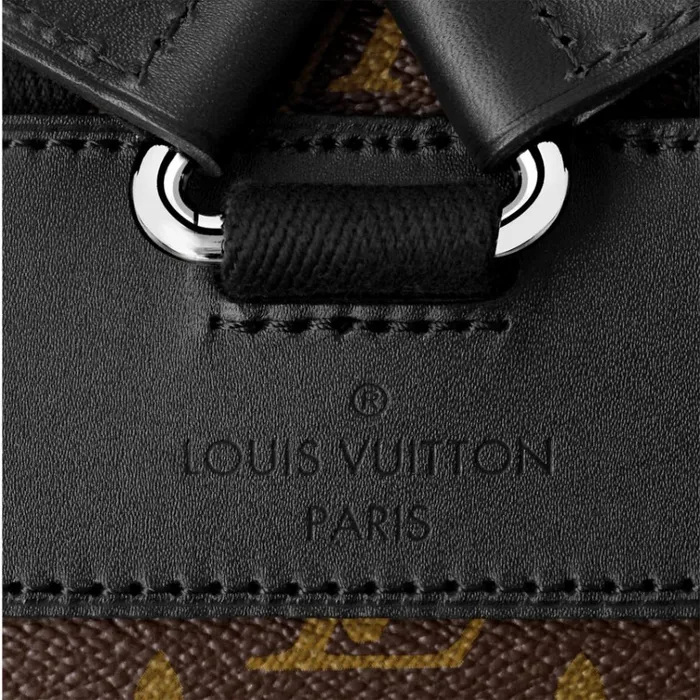 Men Bags Louis Vuitton Louis Vuitton Christopher PM M43735 8211 Louis Vuitton Handbag Store