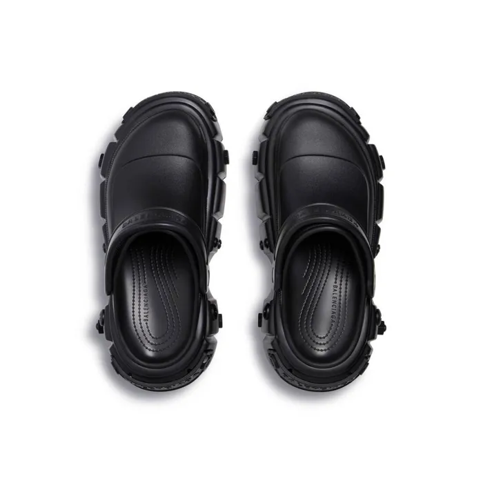 Men Sandals and Mules Balenciaga Hardcrocs Mule In Black