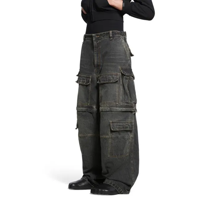 MenWomen Trousers Balenciaga Cargo Trousers In Black