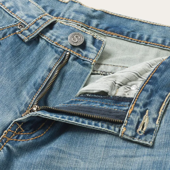 Modern Cut Men Stetson 1520 Fit Light Wash Jeans With Tacking Blue