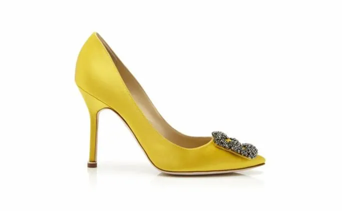Pumps Women Manolo Blahnik HANGISIYellow Satin Jewel Buckle Pumps Pumps Women Manolo Blahnik HANGISIYellow Satin Jewel Buckle Pumps