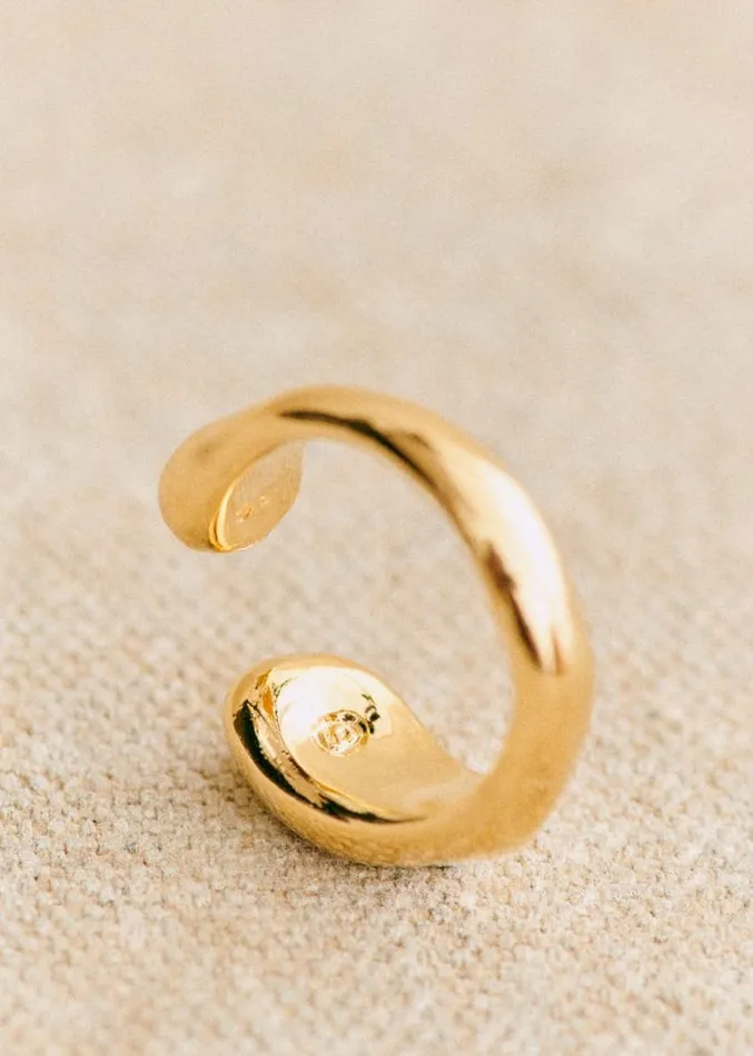 Szane Rings and Bracelets Womens Ama Ring Gold