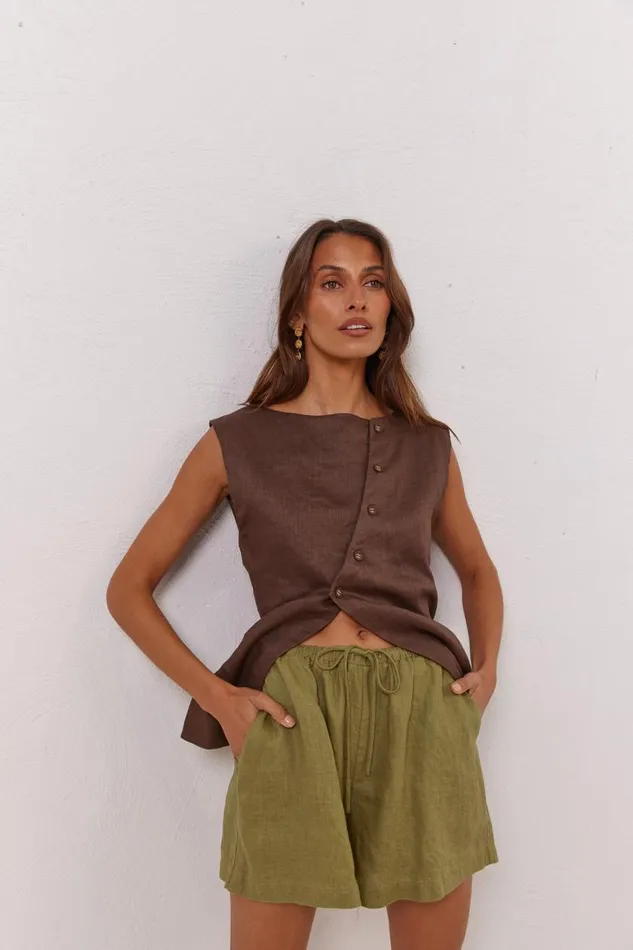 Sets Women VRG GRL Nettie Linen Shorts Olive