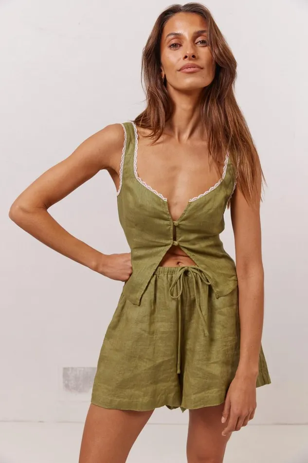 Sets Women VRG GRL Nettie Linen Shorts Olive Sets Women VRG GRL Nettie Linen Shorts Olive