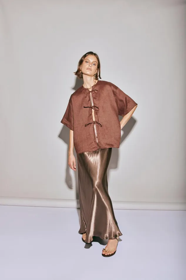 Short Sleeve Women VRG GRL Naomi Linen Smock Top Umber Short Sleeve Women VRG GRL Naomi Linen Smock Top Umber