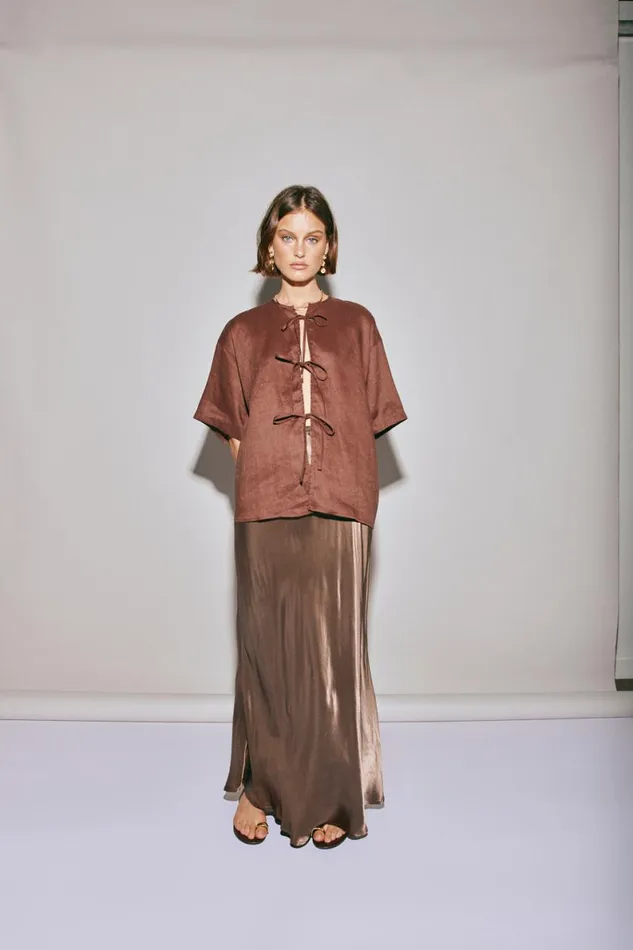 Short Sleeve Women VRG GRL Naomi Linen Smock Top Umber Short Sleeve Women VRG GRL Naomi Linen Smock Top Umber