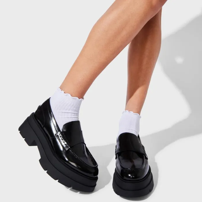 Steve Madden Lettuce Edge Anklet White Womens Socks and Tights Steve Madden Lettuce Edge Anklet White Womens Socks and Tights