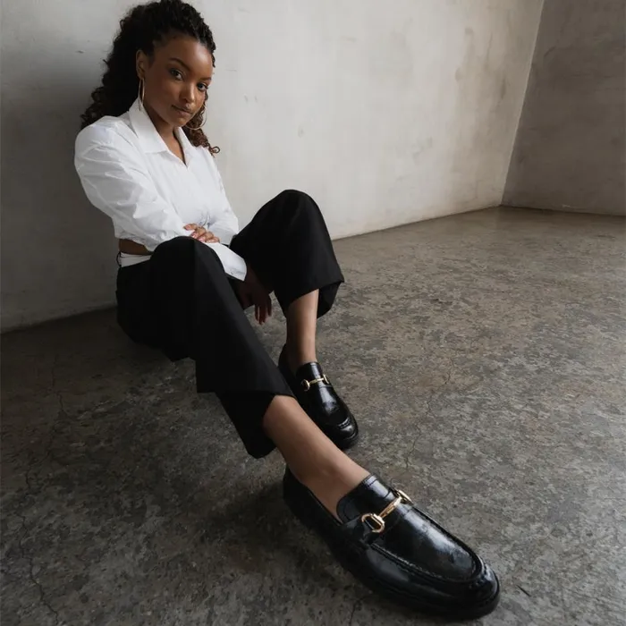 Steve Madden Mistor Black Leather Womens Loafers and Flats