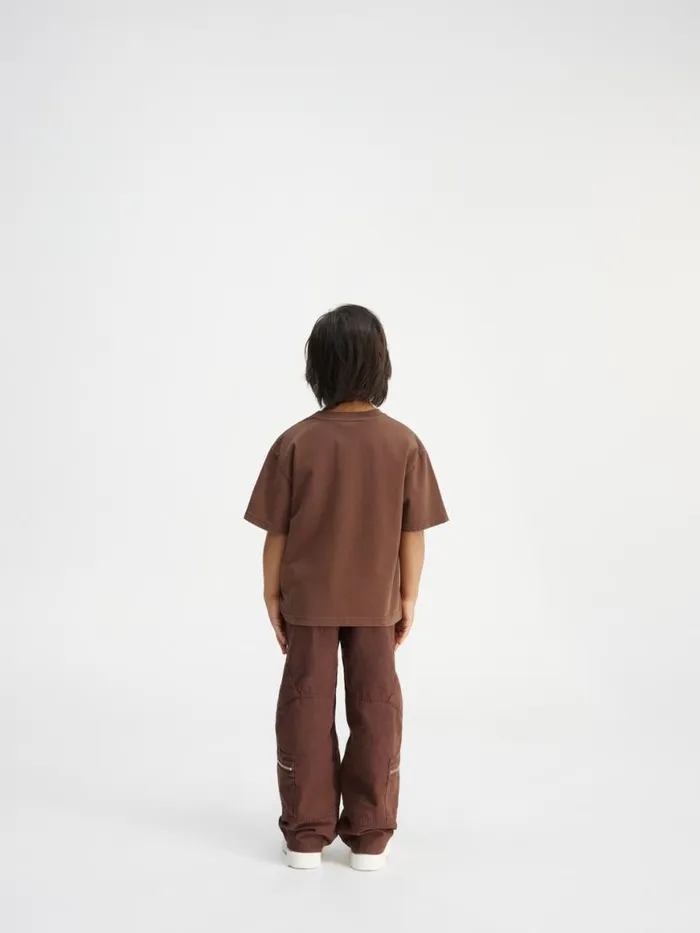 The Bolso Kids039 Tshirt Dark Brown WomenMen JACQUEMUS Tops The Bolso Kids039 Tshirt Dark Brown WomenMen JACQUEMUS Tops