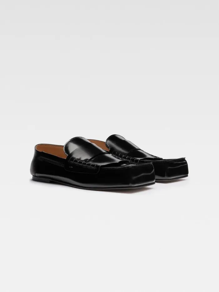The Carr Loafers Black Women JACQUEMUS Shoes The Carr Loafers Black Women JACQUEMUS Shoes