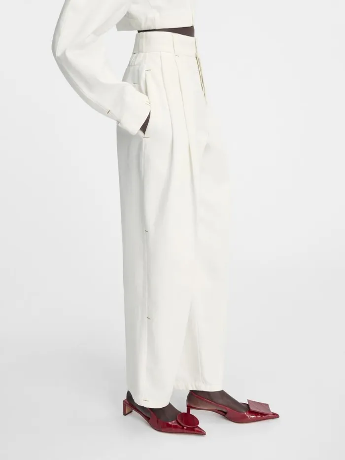 The Curzio DeNmes Denim Pants Offwhite Women JACQUEMUS Denim The Curzio DeNmes Denim Pants Offwhite Women JACQUEMUS Denim