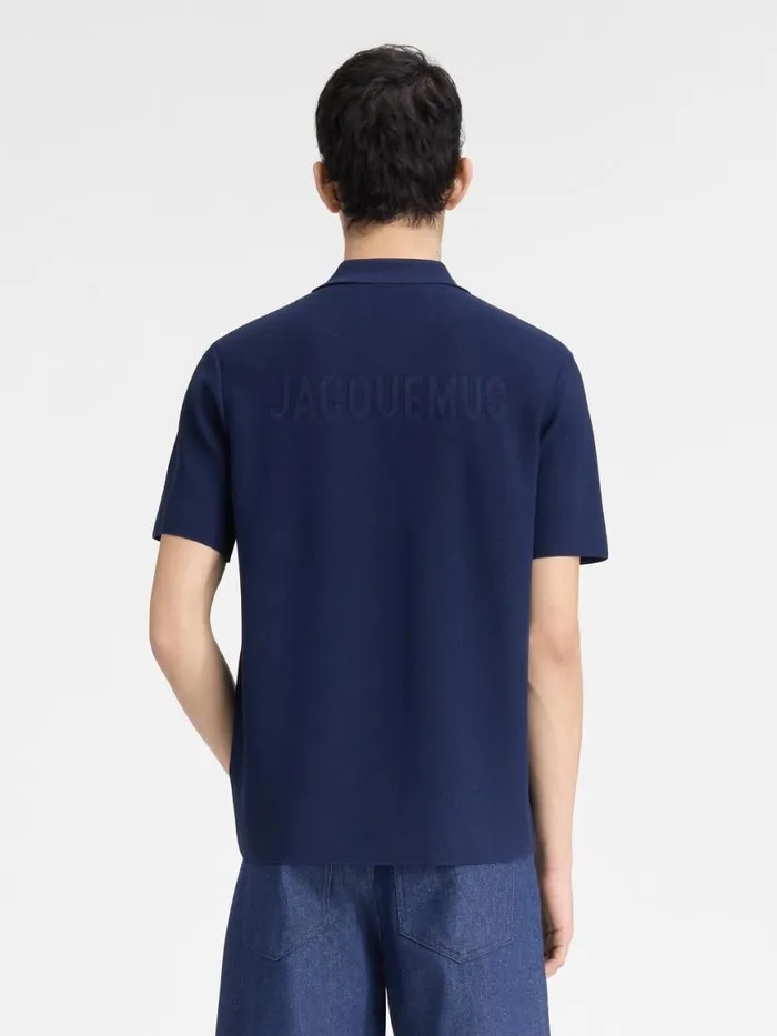 The Knit Polo Shirt Dark Navy Men JACQUEMUS Knits The Knit Polo Shirt Dark Navy Men JACQUEMUS Knits